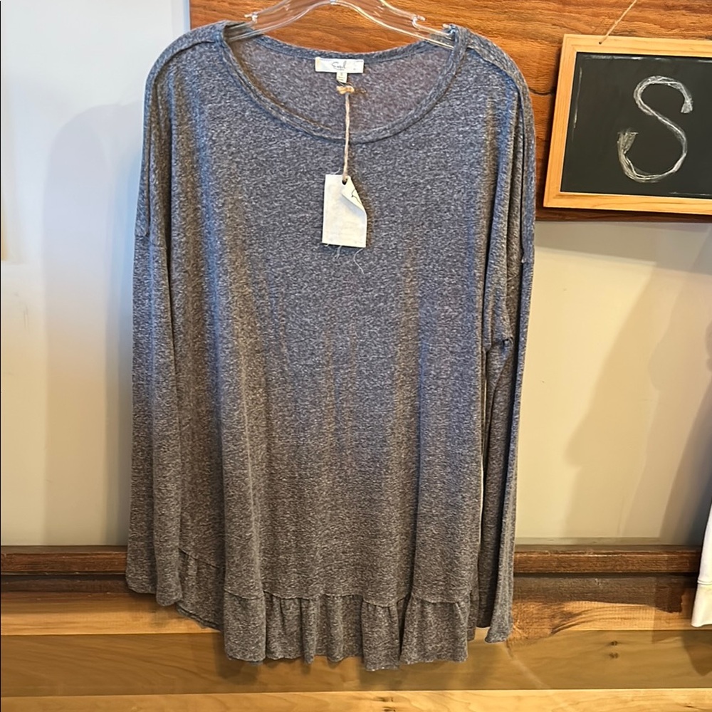 Gray Women's Easel Ruffle hem Top